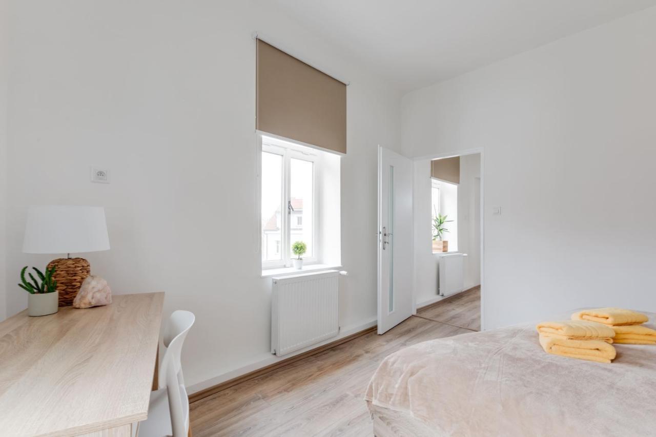 Modern, Bright And Spacious Apartment Prag Dış mekan fotoğraf