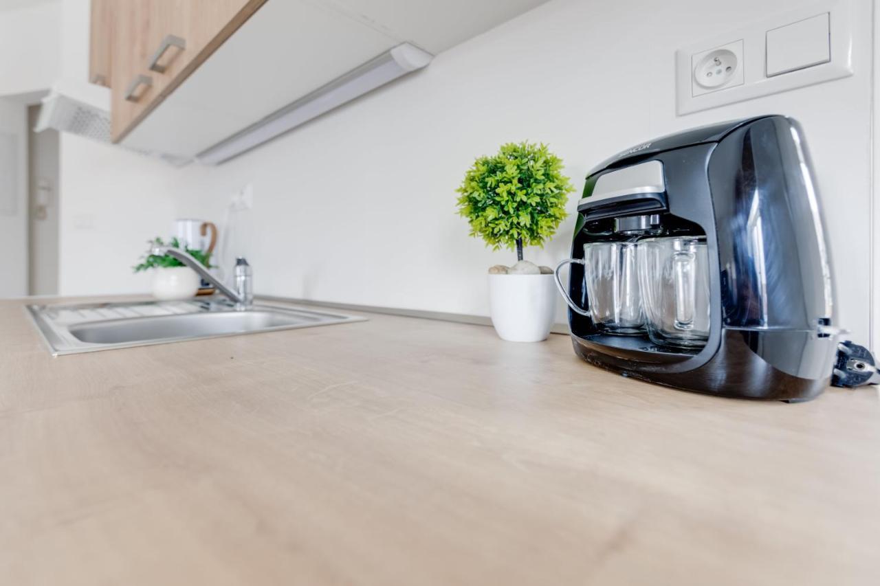 Modern, Bright And Spacious Apartment Prag Dış mekan fotoğraf