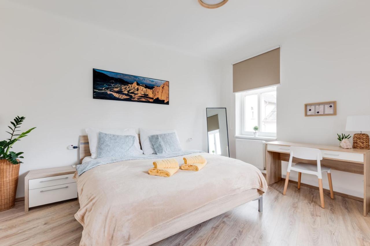 Modern, Bright And Spacious Apartment Prag Dış mekan fotoğraf